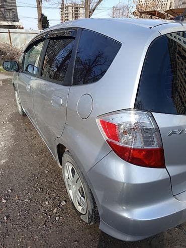 обшивка хонда фит: Honda Fit: 2010 г., 1.5 л, Автомат, Бензин, Хэтчбэк — 4