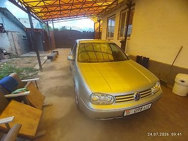 Продажа авто: Volkswagen Golf: 2002 г., Хэтчбэк — 2