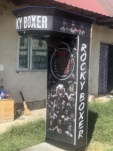 Игровой автомат боксер «ROCKY BOXER» (ударная груша) Не работает