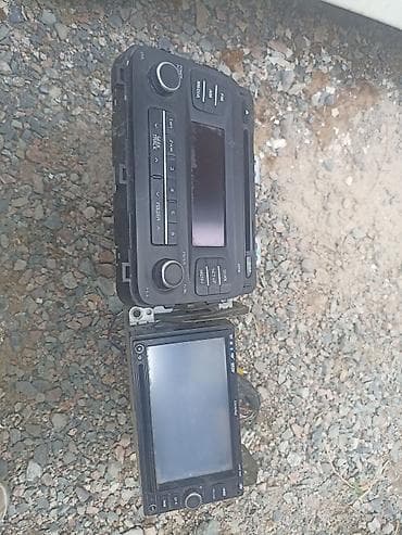 Б/у, 1-DIN, Android (встроенная ОС)