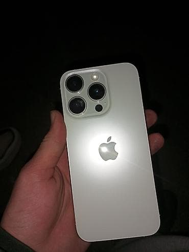 IPhone 15 Pro, Б/у, 256 ГБ, White Titanium, Зарядное устройство, Защитное стекло, Чехол, 88 %