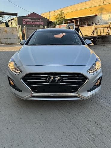 Hyundai Sonata: 2019 г., 2 л, Автомат, Газ, Седан
