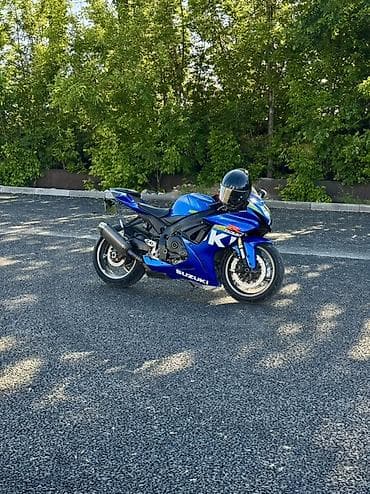 Спортбайк Suzuki, 750 куб. см, Бензин, Взрослый, Б/у