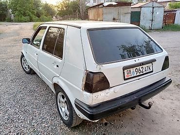 kia singer: Volkswagen Golf: 1987 г., Механика, Хэтчбэк — 4