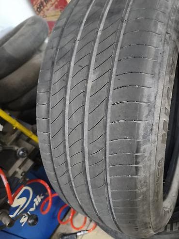 Шины 255 / 50 / R 19, Лето, Б/у, Легковые, Michelin — 2