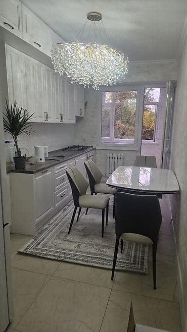 4 комнаты, 94 м², Юг-2 мкр Индивидуалка, 2 этаж, Свежий ремонт