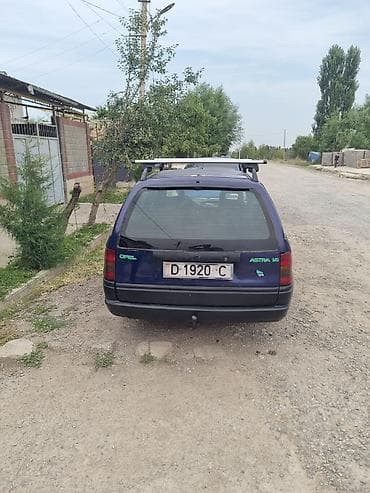 степ старушка: Opel Astra: 1994 г., 1.6 л, Универсал — 3