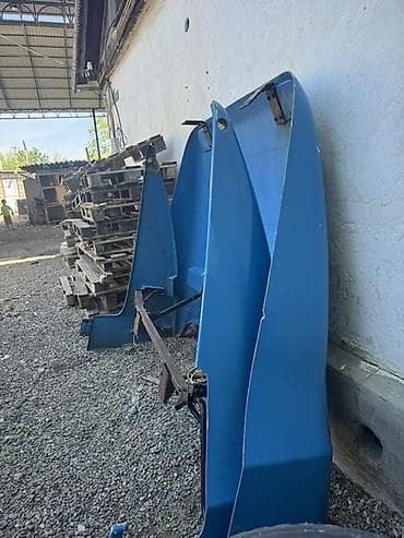 one x: Капот Volvo, Оригинал — 4