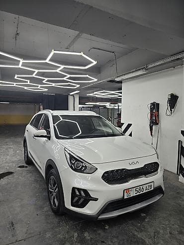 нехся 2: Kia Niro: 2021 г., 1.6 л, Автомат, Гибрид, Кроссовер — 2
