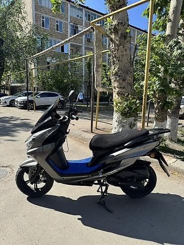 мотоциклы буу: Тип скутера 175 куб. см, Бензин, Б/у — 1