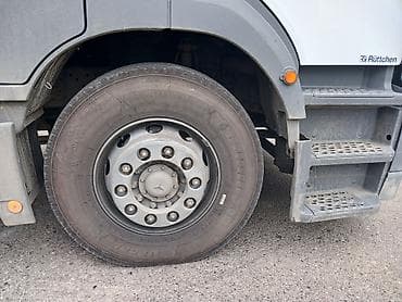 5 5 compressor: Грузовик, Mercedes-Benz, Стандарт, Б/у — 1