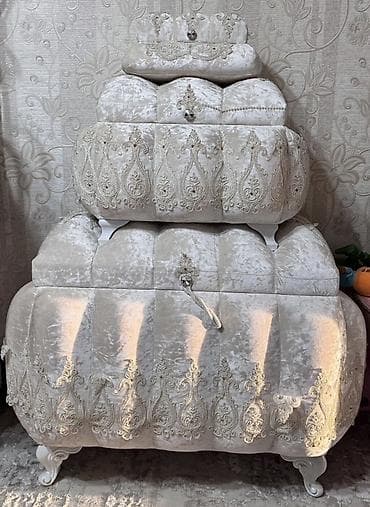 Дом и сад: Комплект мягкой мебели, Б/у, цвет - Бежевый — 1