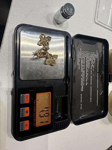 комплект золота: Почти новые. Жёлтые золото итальянские модель почти скучные цена — 4