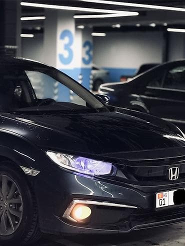 civic: Honda Civic: 2020 г., 1 л, Автомат, Бензин, Седан — 2