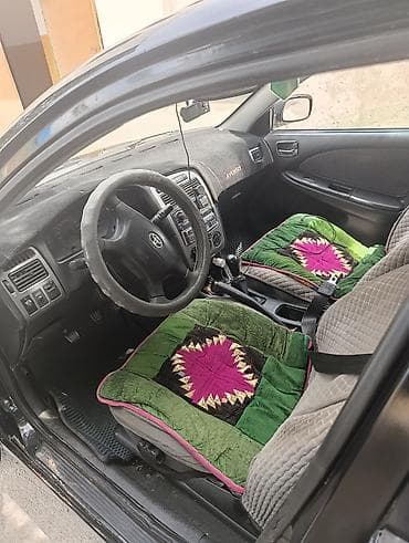 Унаа: Toyota Avensis: 2001 г., 1.8 л, Кол менен иштөөчү, Бензин, Седан — 9