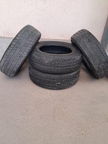 Транспорт: Комплект из 4 автомобильных шин Uniroyal RainExpert 3. - Размер — 2