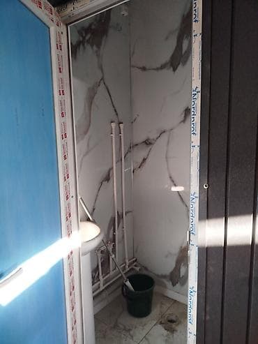 бутка для магазин: Сдаётся в аренду коммерческое помещение с воротами и парковкой — 5