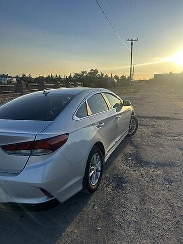 не таксованная: Hyundai Sonata: 2018 г., 2 л, Автомат, Газ, Седан — 4