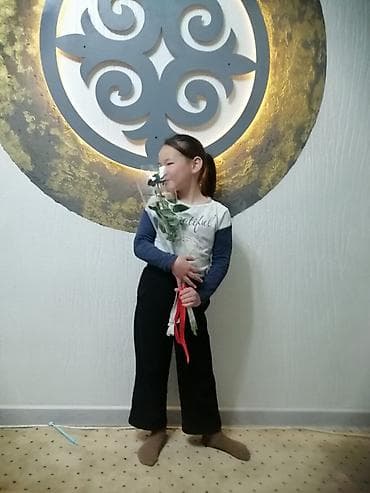 Башка товарлар: Мектеп формасы, түсү - Кара — 1