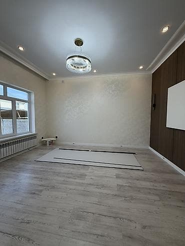 гараж пишпек: 📍В Ново-Павловке (Бишкек) продается дом на участке 3 соток, 100 кв.м — 7