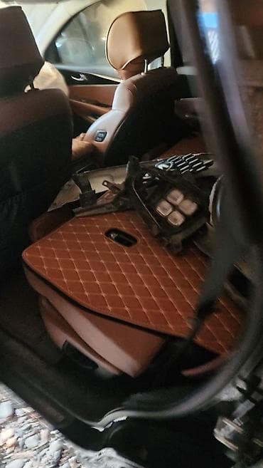 левый: Kia Sorento: 2017 г., 2.2 л, Автомат, Дизель, Кроссовер — 8