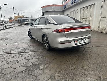 range rover vogue: BYD : 2022 г., Электромобиль, Седан — 4