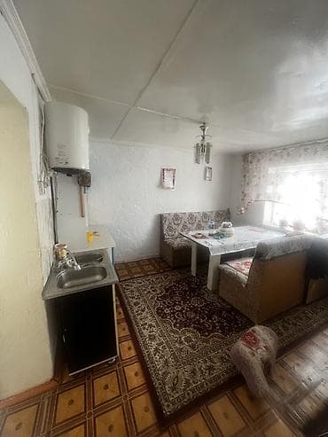 дом отдых: Дом в сельской местности с видом на горы. Планировка и помещения: - — 5