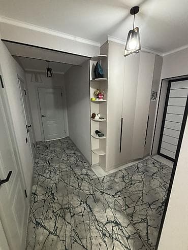 бокс сдаю: Сдаётся место для одной девушки в однокомнатной квартире. Все условия — 3