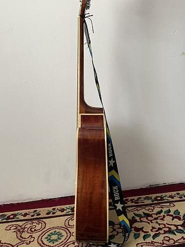 Акустическая гитара с вырезом и встроенной электроникой - Корпус — 5