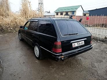 volvo s 60: Mercedes-Benz W124: 1995 г., 3 л, Автомат, Универсал — 9
