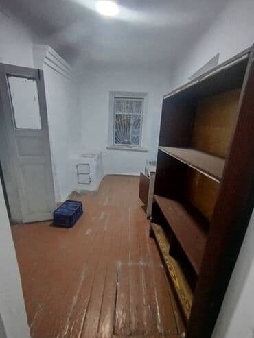 продаю дом в нижний ала арча: Предлагается к продаже дом с участком. Здание имеет классическую — 5