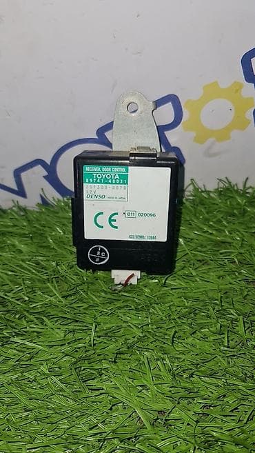 smart open: Lexus RX300 2001 г. блок управления дверьми — 1