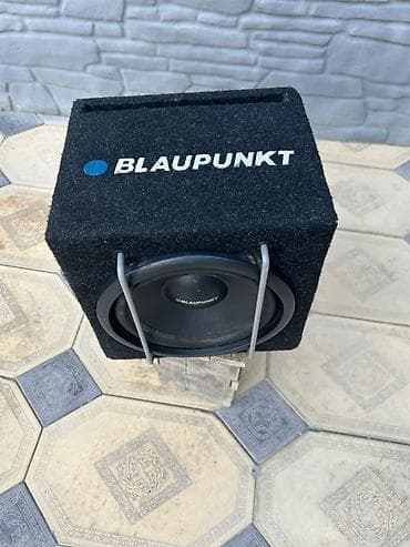 аудио переходник: Оригинальный сабвуфер Blaupunkt GTb 8200 A - Мощность: 200 W - Тип — 1
