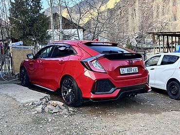civic: Honda Civic: 2017 г., 1.5 л, Механика, Бензин, Хэтчбэк — 4