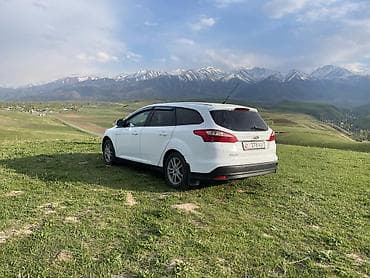 сл: Ford Focus: 2012 г., 1.6 л, Механика, Бензин, Хэтчбэк — 9