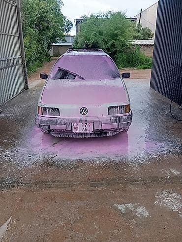 кайык матор: Volkswagen Passat Variant: 1992 г., 0.2 - engine capacity л, Кол менен иштөөчү, Бензин, Универсал — 1