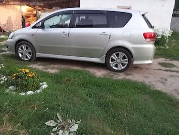 Транспорт: Toyota Ipsum: 2003 г., Минивэн — 2