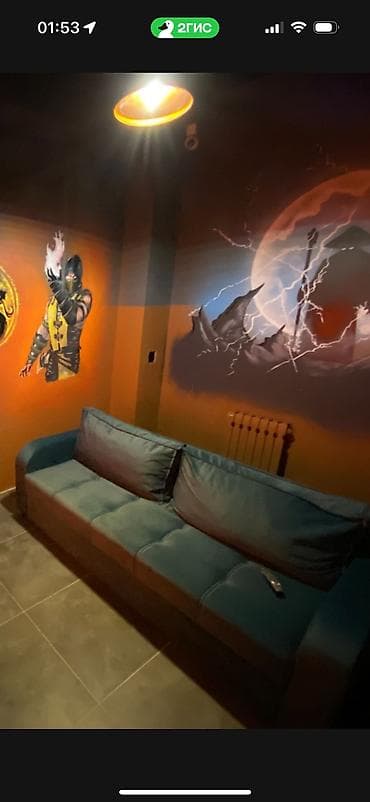 Прямые диваны: Прямой диван, Б/у — 1