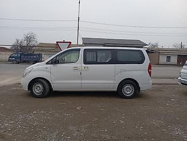 ман генератор: Hyundai H-1: 2012 г., 2.5 л, Механика, Бензин, Бус — 1