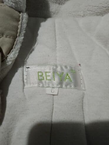 детский зимний комбез для новорождённых: Продаю детский зимний комбинезон 0-6мес, в очень хорошем состоянии — 7