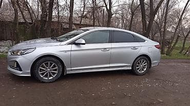 капот на соната: Hyundai Sonata: 2022 г., 0.2 л, Автомат, Газ, Седан — 3