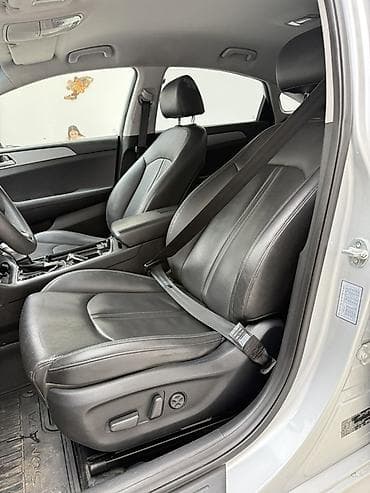 лабого: Hyundai Sonata: 2019 г., 2 л, Автомат, Газ, Седан — 9