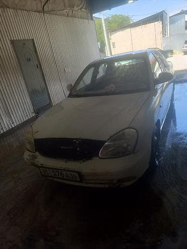 Продажа авто: Daewoo Nubira: 2000 г., 1.6 л, Механика, Бензин, Седан — 3