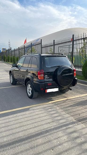 red cell: Toyota RAV4: 2002 г., 2 л, Автомат, Бензин, Кроссовер — 3