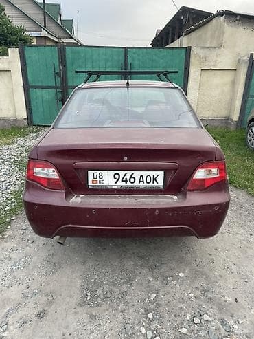 Продажа авто: Daewoo Nexia: 2009 г., Механика, Бензин, Седан — 4