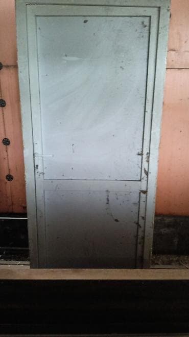 Панели для дверей: Двери и окна (комплект) 1) Входная двустворчатая дверь: - Материал — 4