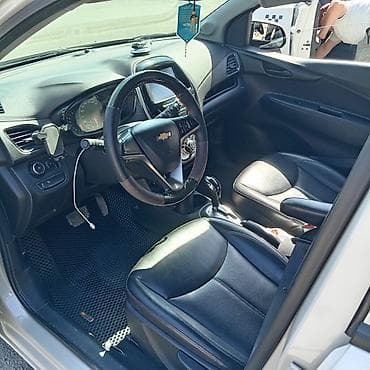 byd ev: Chevrolet Spark: 2016 г., 1 л, Вариатор, Бензин, Хэтчбэк — 6