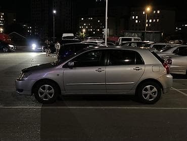 x pipe: Toyota Corolla: 2003 г., Автомат, Бензин, Хэтчбэк — 4