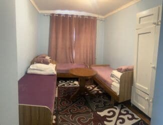 дачный дом формата: Гостевой дом/хостел с несколькими спальнями Описание: - Несколько — 11