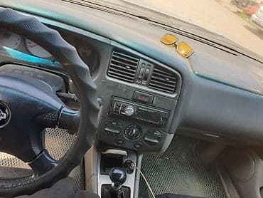 elgrand e51: Nissan Primera: 2001 г., 1.8 л, Ручные, Бензин, Седан — 5